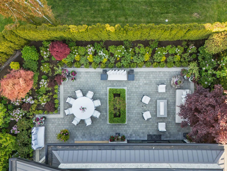 939 Friar Crescent, North Vancouver, BC, V7G 1M5 - 36