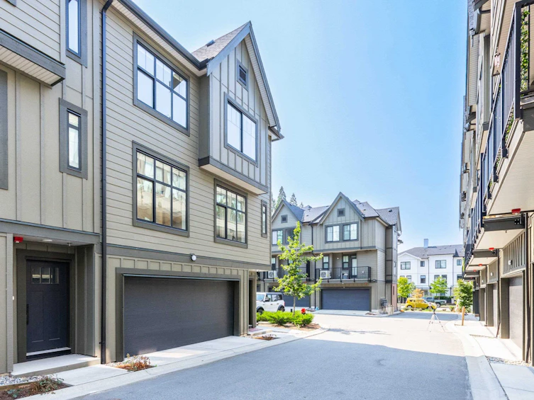 12-2350 165 Street, Surrey, BC, V3Z 1J9 - 2