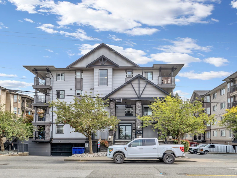 306 - 5474 198th Street, Langley BC V3A 1G2