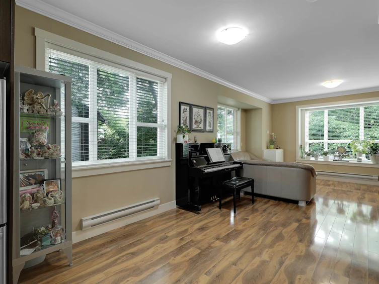 11-9077 150th Street, Surrey, BC, V3R 7Z2 - 10
