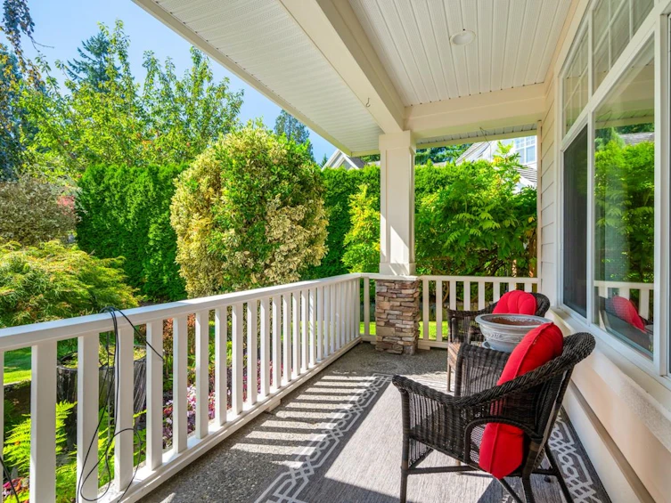 14059 33b Avenue, Surrey, BC, V4P 3P6 - 33