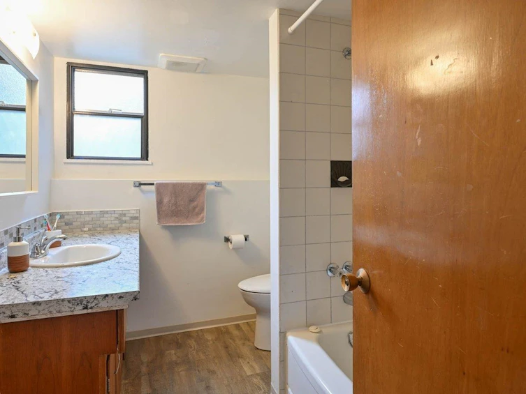 4378 W 11th Avenue, Vancouver, BC, V6R 2M1 - 20