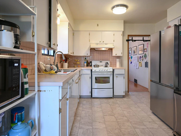 4378 W 11th Avenue, Vancouver, BC, V6R 2M1 - 8