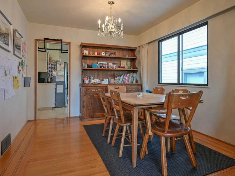 4378 W 11th Avenue, Vancouver, BC, V6R 2M1 - 6