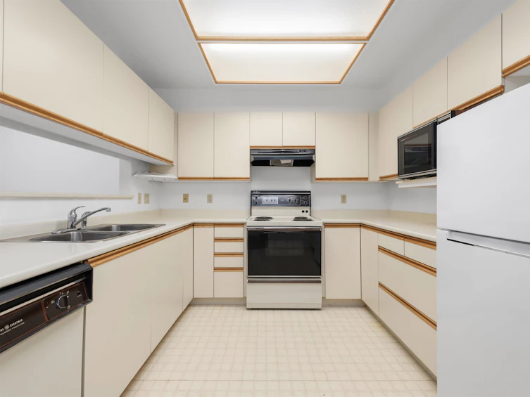 414-2800 Chesterfield Avenue, North Vancouver, BC, V7N 4M1 - 7