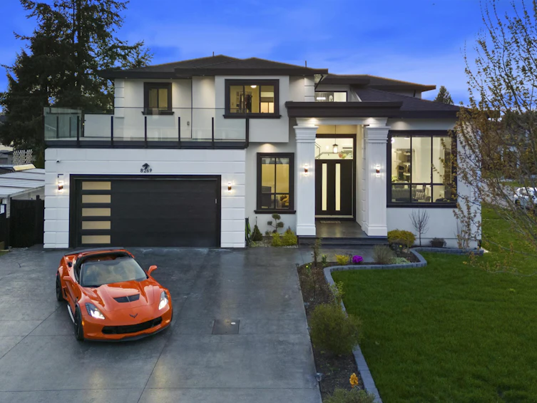 8269 111b Street, Delta, BC, V4C 4T3