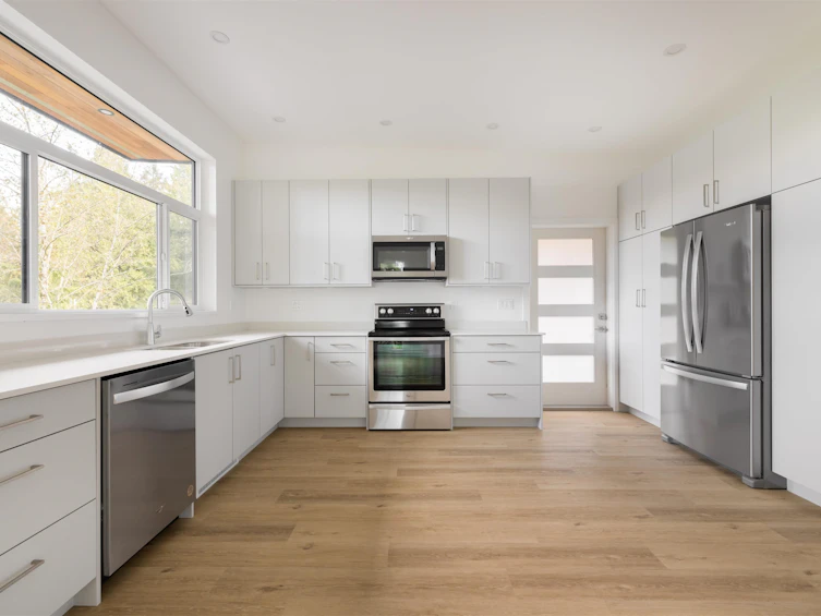5790 Tillicum Bay Road, Sechelt, BC, V7Z 0C7 - 13