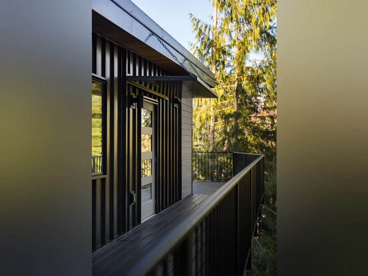 5790 Tillicum Bay Road, Sechelt, BC, V7Z 0C7 - 9