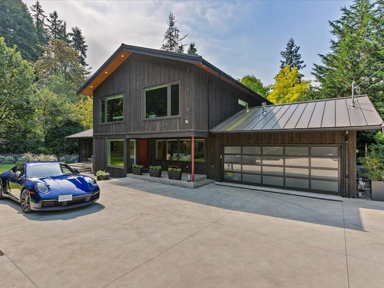 5664 Marine Drive, West Vancouver, BC, V7W 2R6
