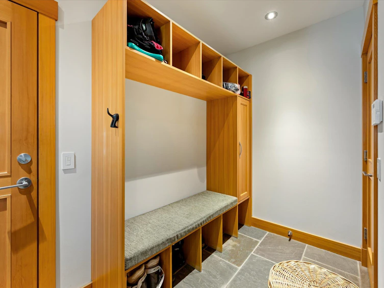 2341 Gondola Way, Whistler, BC, V8E 0N2 - 13