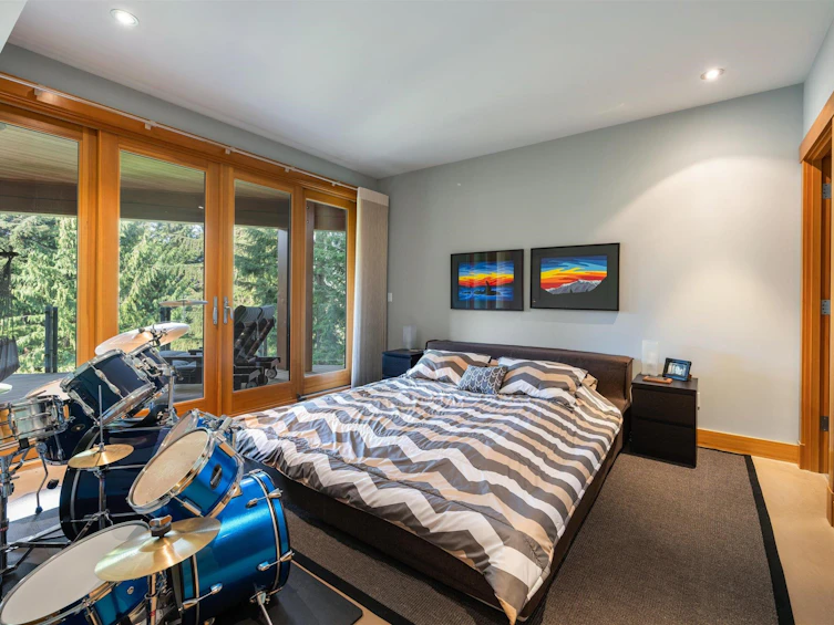 2341 Gondola Way, Whistler, BC, V8E 0N2 - 25