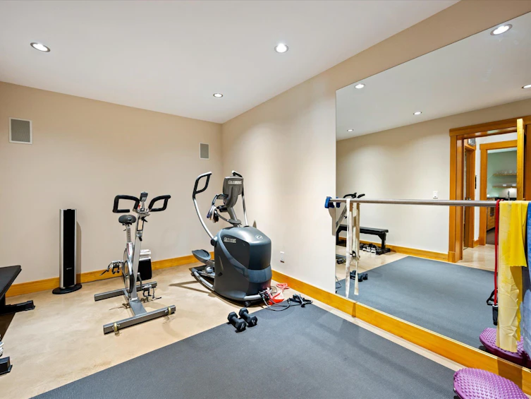 2341 Gondola Way, Whistler, BC, V8E 0N2 - 36