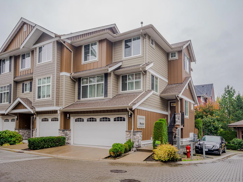 7 - 3009 156th Street, Surrey BC V3Z 0N9