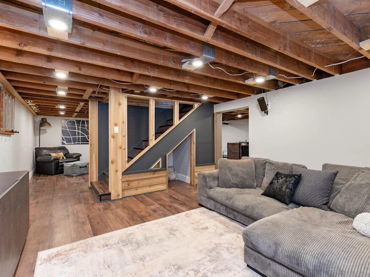 7582 Dunsmuir Street, Mission, BC, V2V 4B4 - 23
