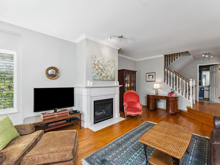 308 W 15th Street, North Vancouver, BC, V7M 1S5 - 5