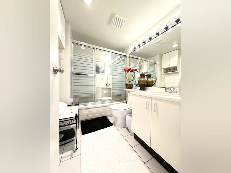 703-7040 Granville Avenue, Richmond, BC, V6Y 3W5 - 15