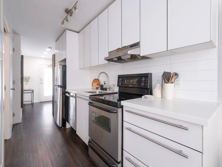 406-370 Carrall Street, Vancouver, BC, V5B 2J3 - 6