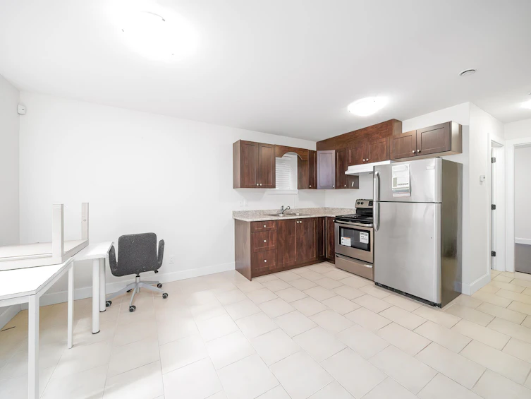 3832 Kincaid Street, Burnaby, BC, V5G 1V7 - 31