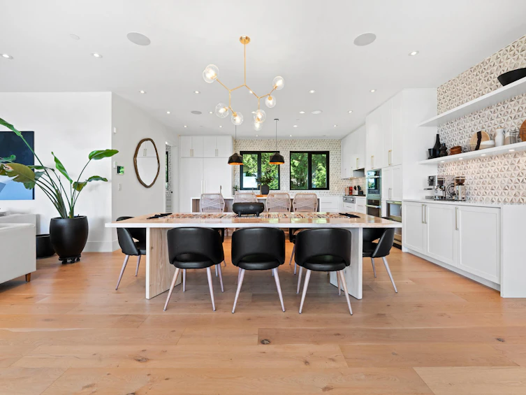 4701 Piccadilly South Road, West Vancouver, BC, V7W 1J8 - 10