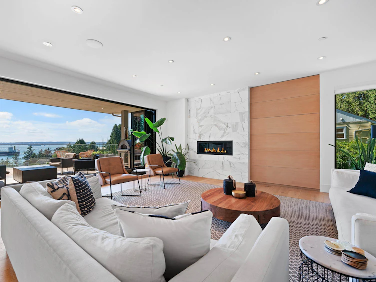 4701 Piccadilly South Road, West Vancouver, BC, V7W 1J8 - 6