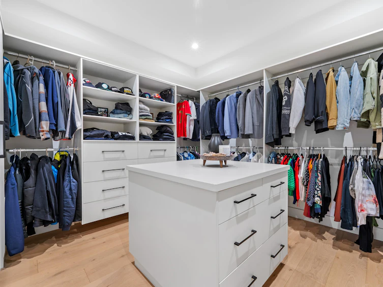 4701 Piccadilly South Road, West Vancouver, BC, V7W 1J8 - 27