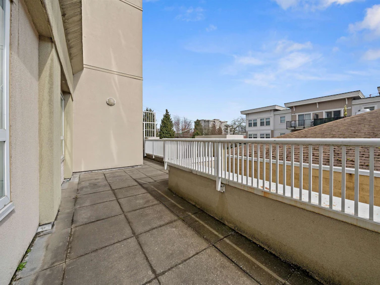 301-22230 North Avenue, Maple Ridge, BC, V2X 2L5 - 23