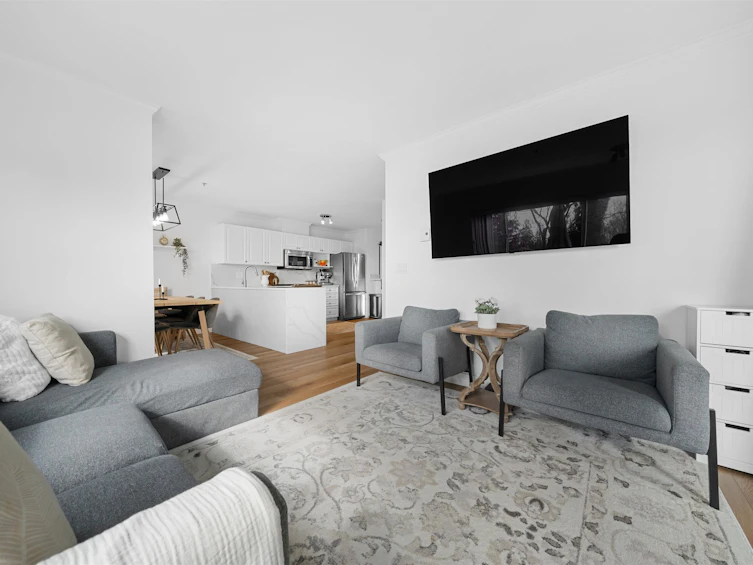 301-22230 North Avenue, Maple Ridge, BC, V2X 2L5 - 5