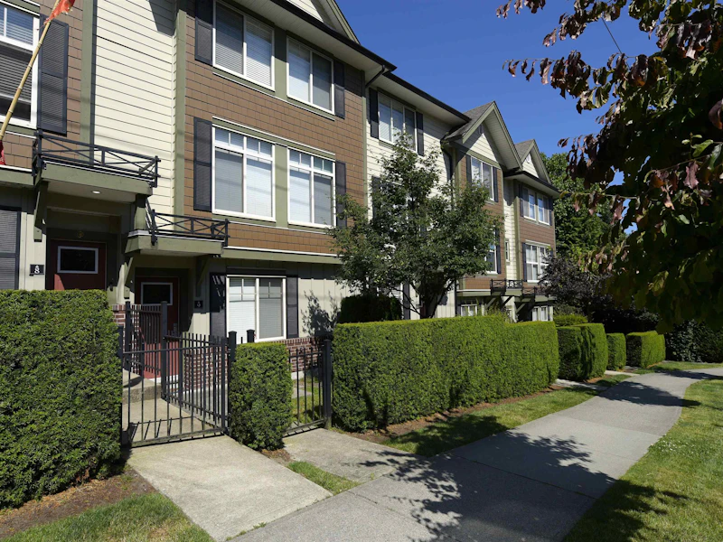 9 - 2845 156th Street, Surrey BC V3Z 3Y3