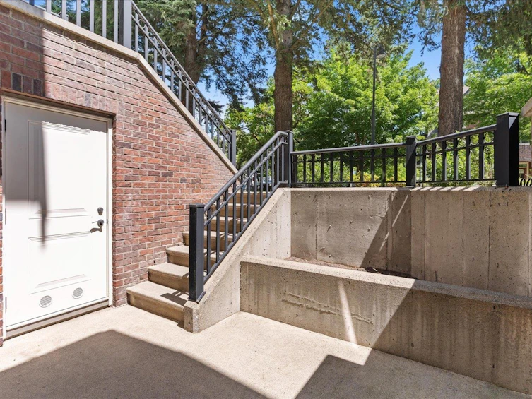 5767 Garrison Boulevard, Chilliwack, BC, V2R 0S8 - 36