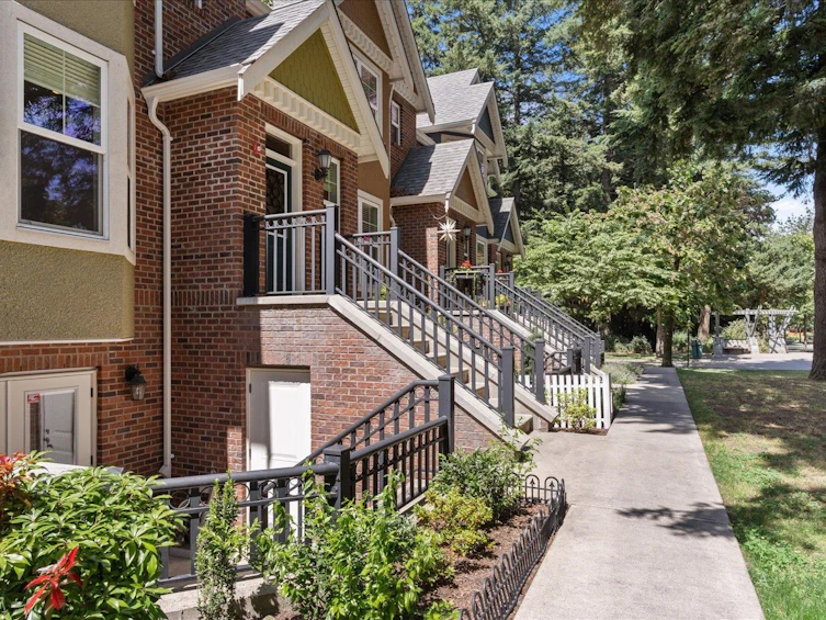 5767 Garrison Boulevard, Chilliwack, BC, V2R 0S8 - 3