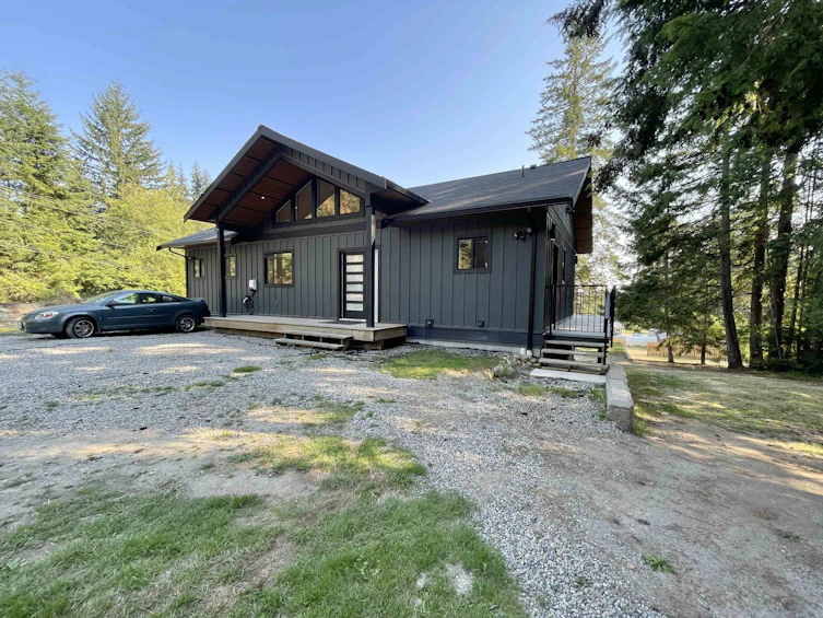 915 Payne Road, Gibsons, BC, V0N 1V7 - 2