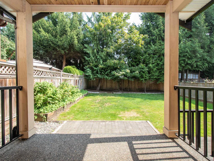 3790 Hoskins Road, North Vancouver, BC, V7K 2N8 - 10