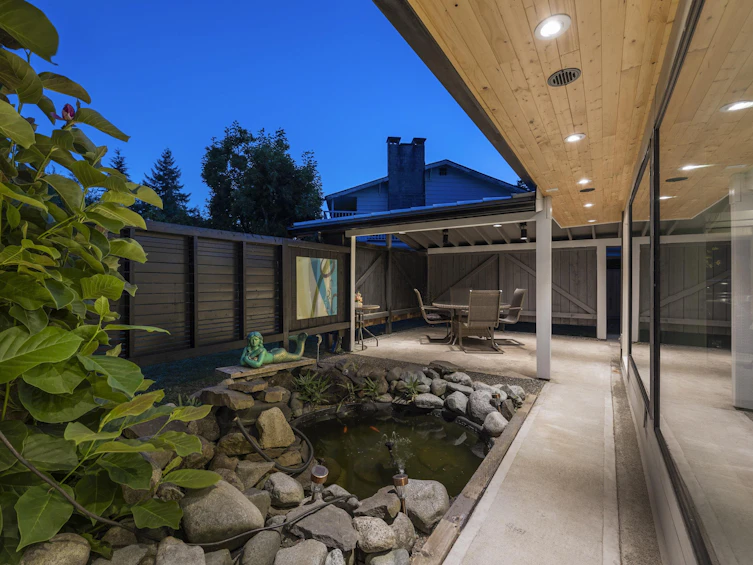 21825 Dover Road, Maple Ridge, BC, V2X 7V6 - 2