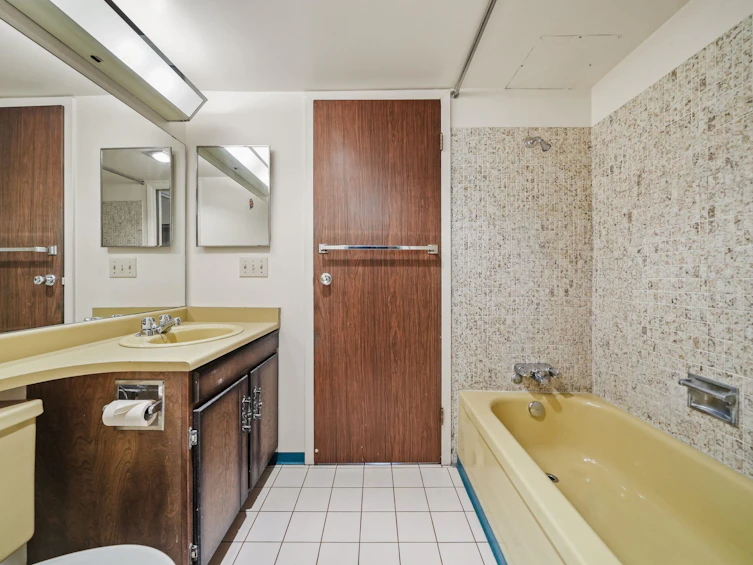 217-8880 No. 1 Road, Richmond, BC, V7C 4C3 - 12