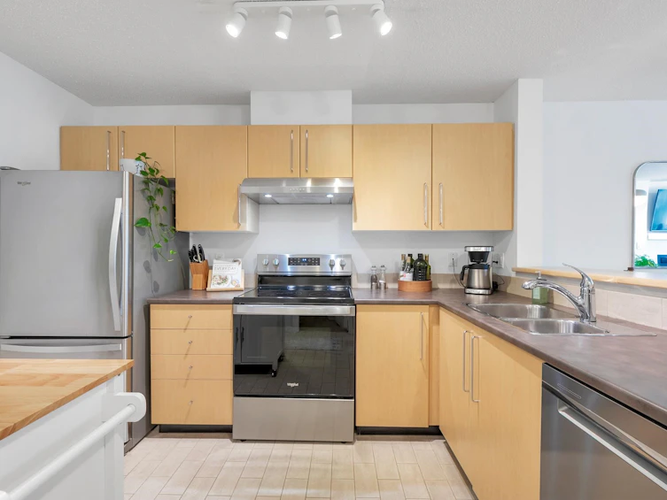 219-2768 Cranberry Drive, Vancouver, BC, V6K 4V1 - 10