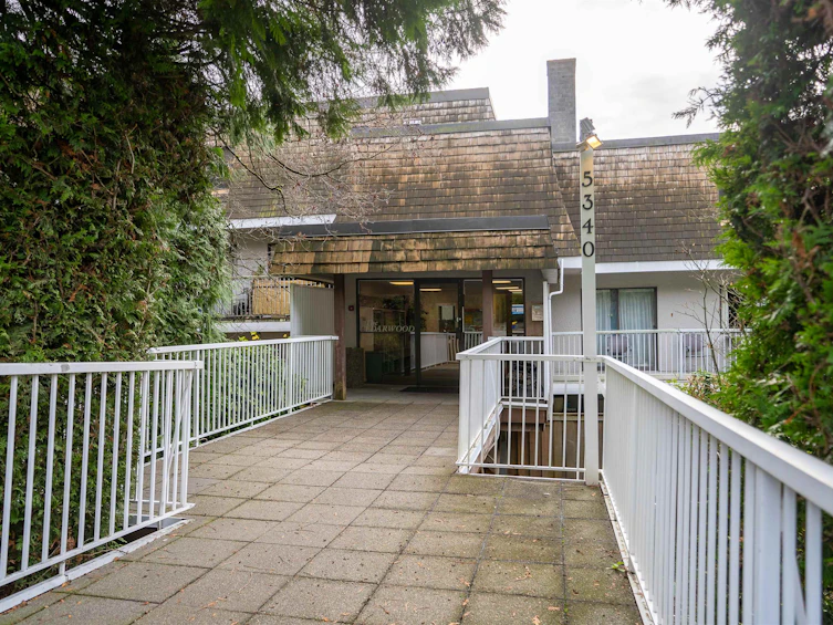 109-5340 Hastings Street, Burnaby, BC, V5B 1R1 - 23