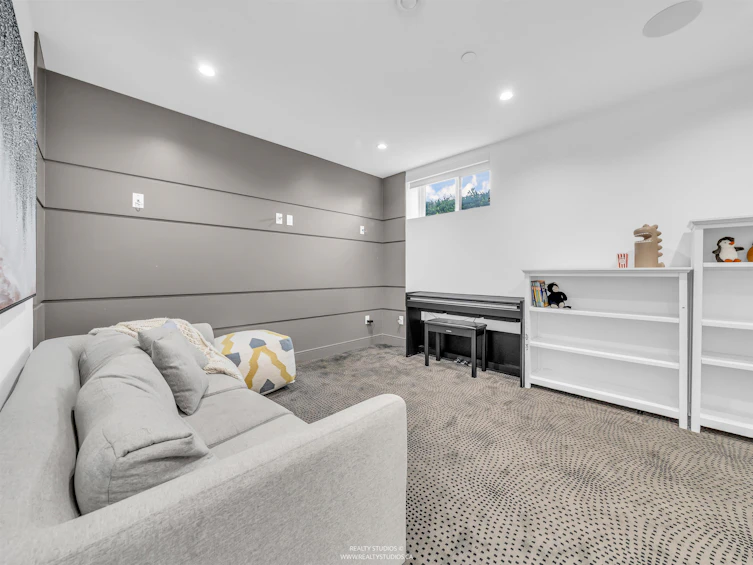 90 W 27th Avenue, Vancouver, BC, V5Y 2K3 - 33