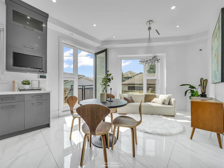 90 W 27th Avenue, Vancouver, BC, V5Y 2K3 - 11