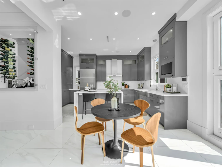90 W 27th Avenue, Vancouver, BC, V5Y 2K3 - 12