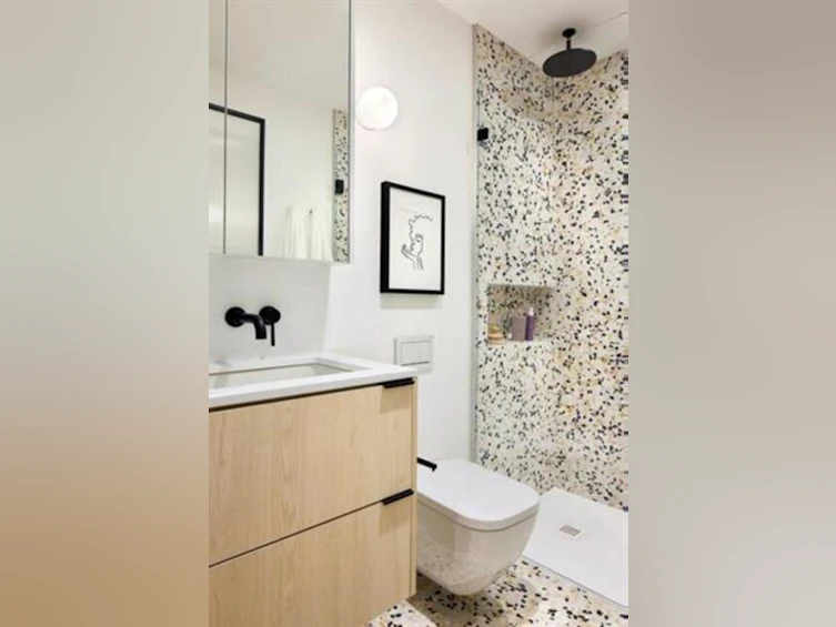 505-471 E Broadway Street, Vancouver, BC, V5T 1W9 - 3