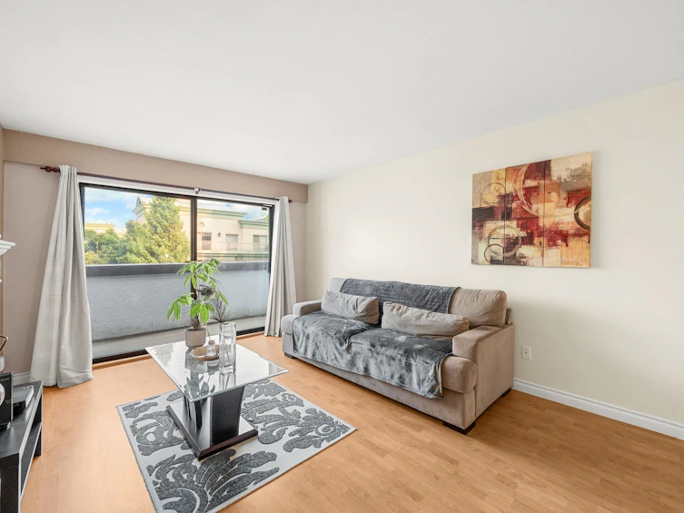 330-7480 St. Albans Road, Richmond, BC, V6Y 2K6 - 3