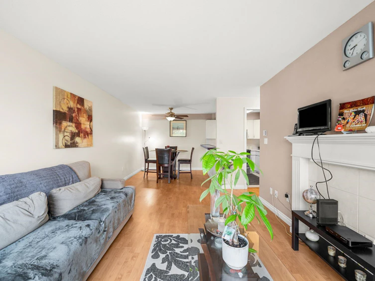 330-7480 St. Albans Road, Richmond, BC, V6Y 2K6 - 5