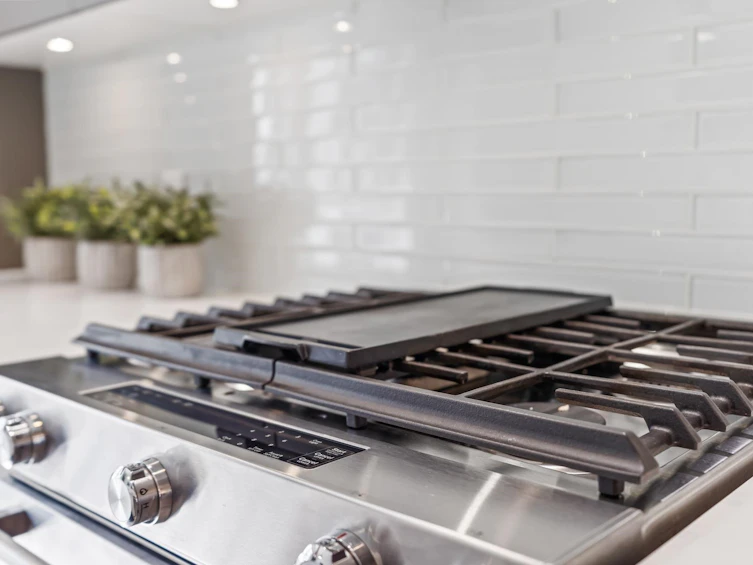 2139 Spring Street, Port Moody, BC, V3H 0J5 - 9