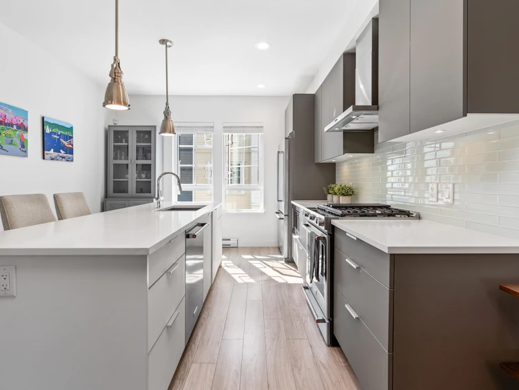 2139 Spring Street, Port Moody, BC, V3H 0J5 - 4