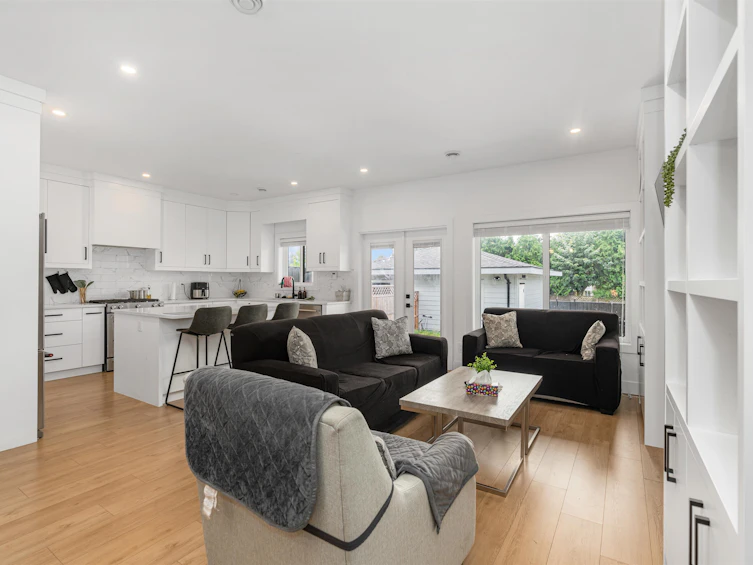 18470 64 Avenue, Surrey, BC, V3S 8J6 - 4