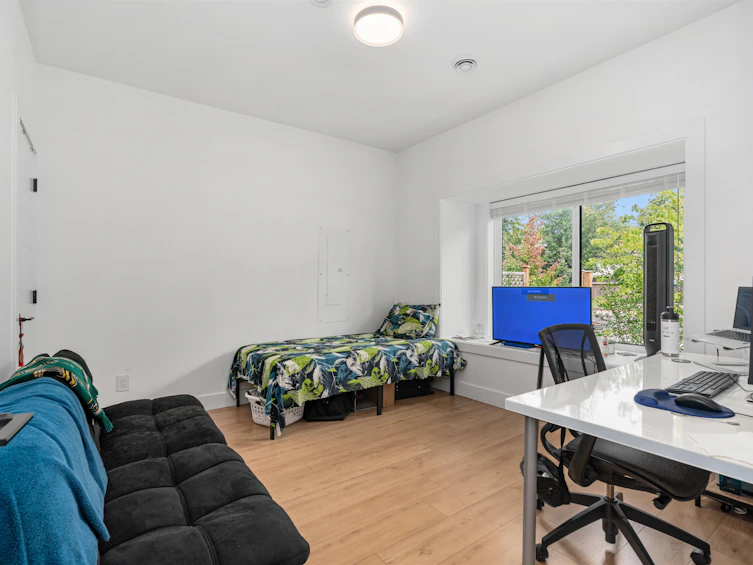 18470 64 Avenue, Surrey, BC, V3S 8J6 - 16