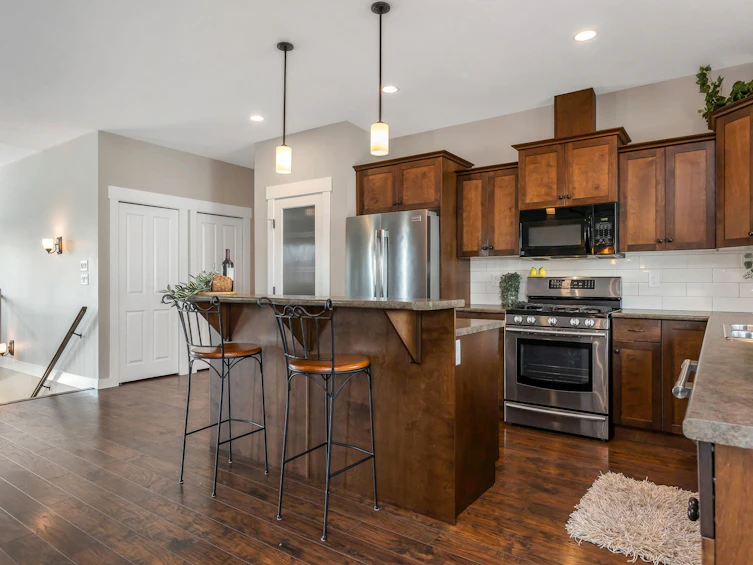 7148 Rochester Avenue, Chilliwack, BC, V2R 2P3 - 5