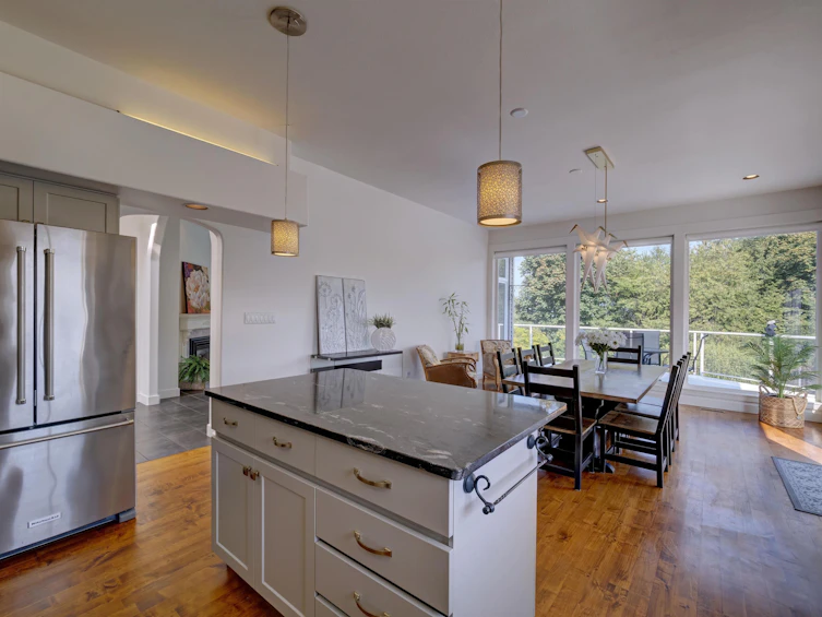 803 Oceanmount Boulevard, Gibsons, BC, V0N 1V8 - 13