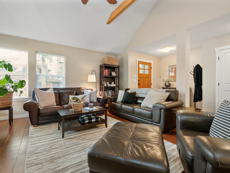 1829 Mossy Green Way, Cultus Lake, BC, V2R 0E1 - 8