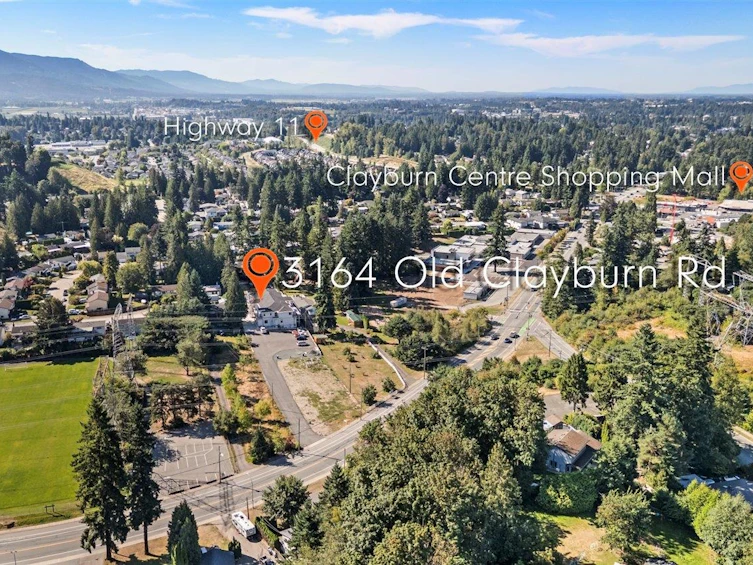 3164 Old Clayburn Road, Abbotsford, BC, V2S 4H3 - 2